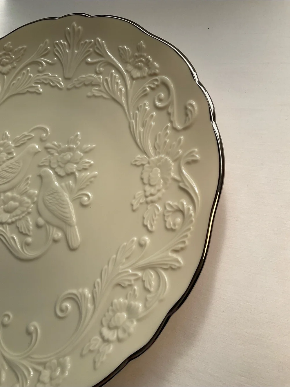 Lenox beautiful cream